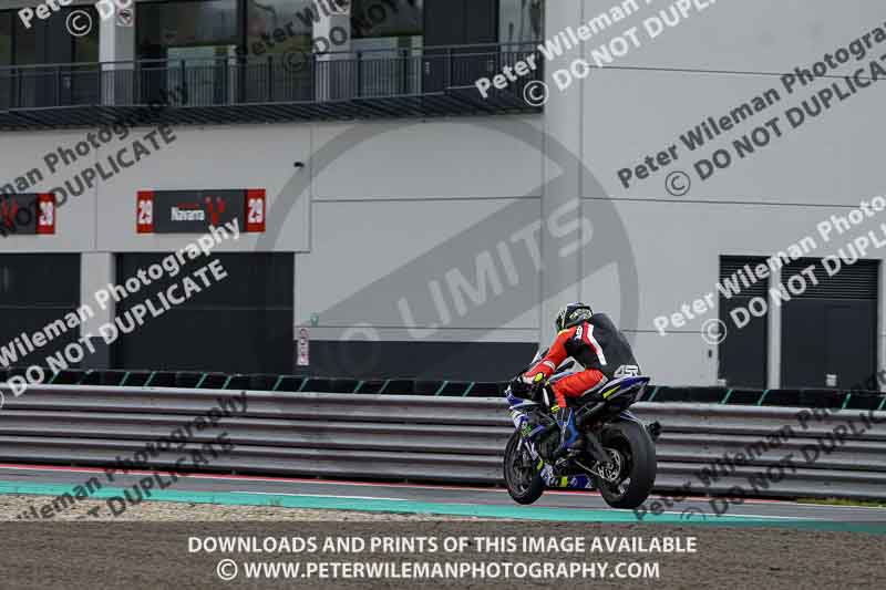 cadwell no limits trackday;cadwell park;cadwell park photographs;cadwell trackday photographs;enduro digital images;event digital images;eventdigitalimages;navarra;no limits trackdays;peter wileman photography;racing digital images;trackday digital images;trackday photos
